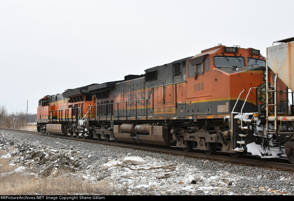 BNSF 988 Roster shot.